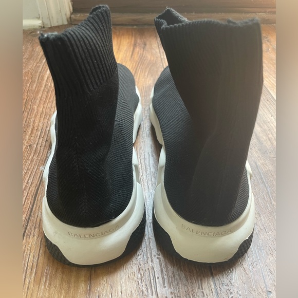 Balenciaga sock shoes Size 41. Used in excellent condition. - Picture 7 of 12